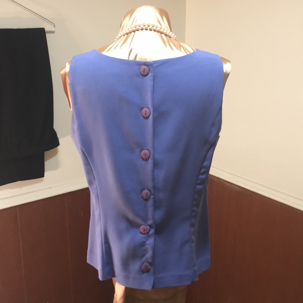 Suit - Picture 4 of 4